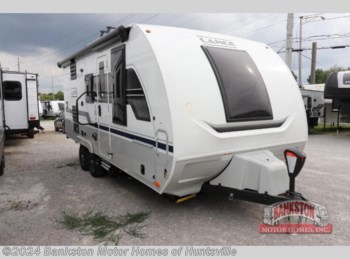New 2022 Lance  Lance Travel Trailers 1985 available in Huntsville, Alabama
