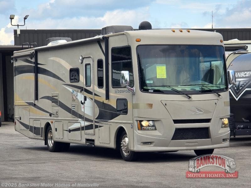 Used 2014 Thor Motor Coach Windsport 32A available in Huntsville, Alabama