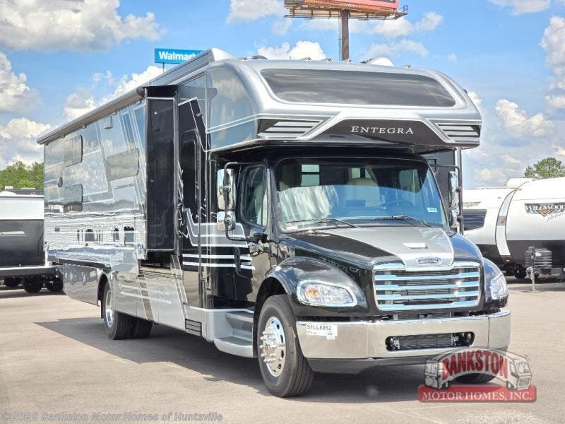 New 2025 Entegra Coach Accolade XL 37L available in Huntsville, Alabama