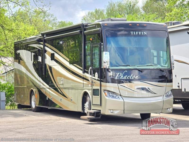 Used 2014 Tiffin Phaeton 40 QBH available in Huntsville, Alabama