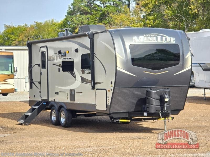 Used 2021  Forest River Rockwood Mini Lite 2511S by Forest River from Bankston Motor Homes of Huntsville in Huntsville, AL
