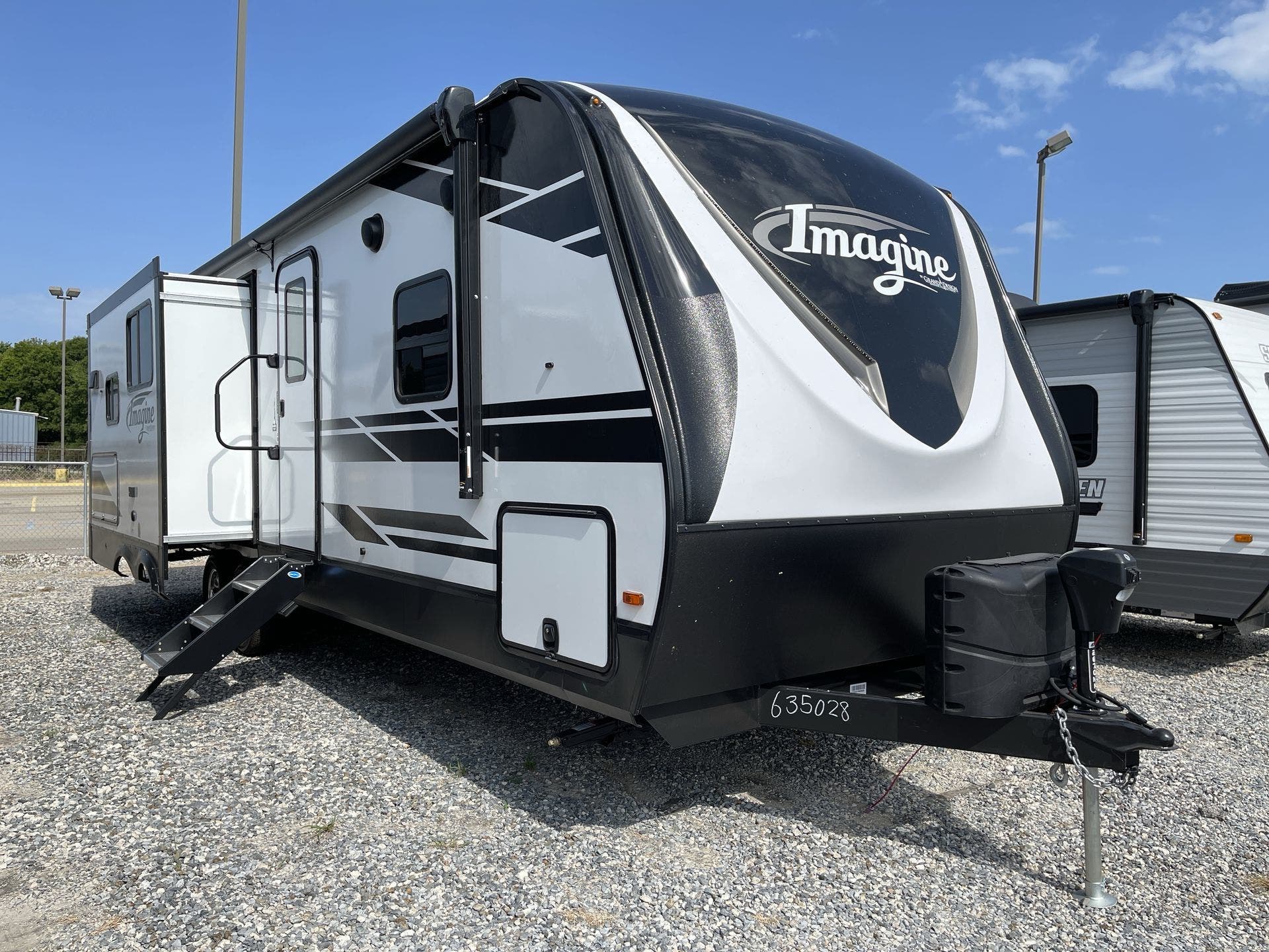 2022 Grand Design Imagine 2670MK