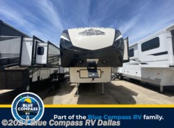 Used 2017 Dutchmen Denali 293RKS available in Mesquite, Texas