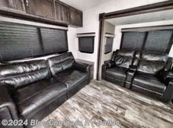 Used 2019 Highland Ridge Open Range Light LF335MBH available in Mesquite, Texas