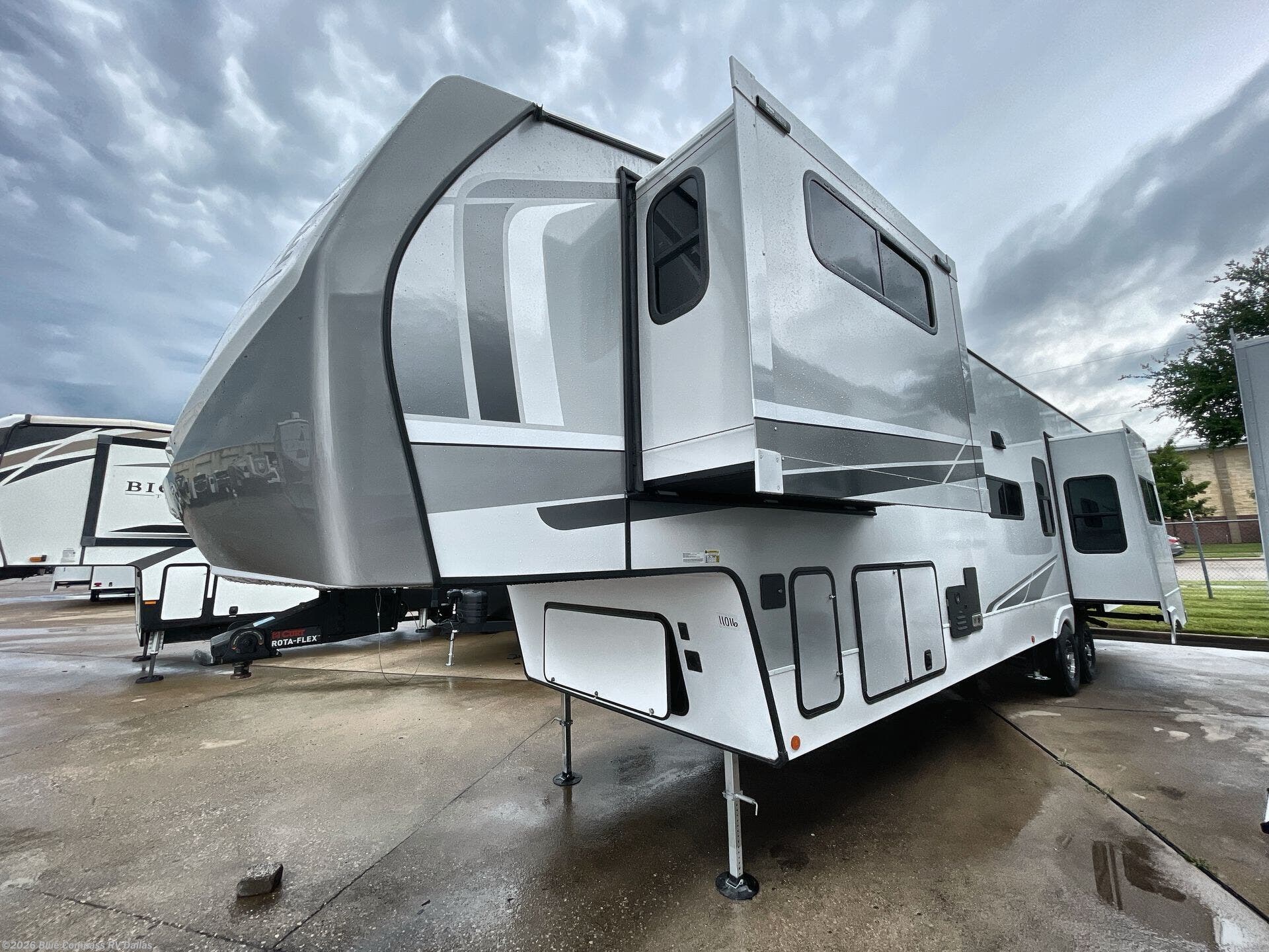 New 2025 Alliance RV Avenue 38DBL available in Mesquite, Texas