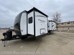 New 2025 Forest River Flagstaff Super Lite 29RLBS available in Mesquite, Texas