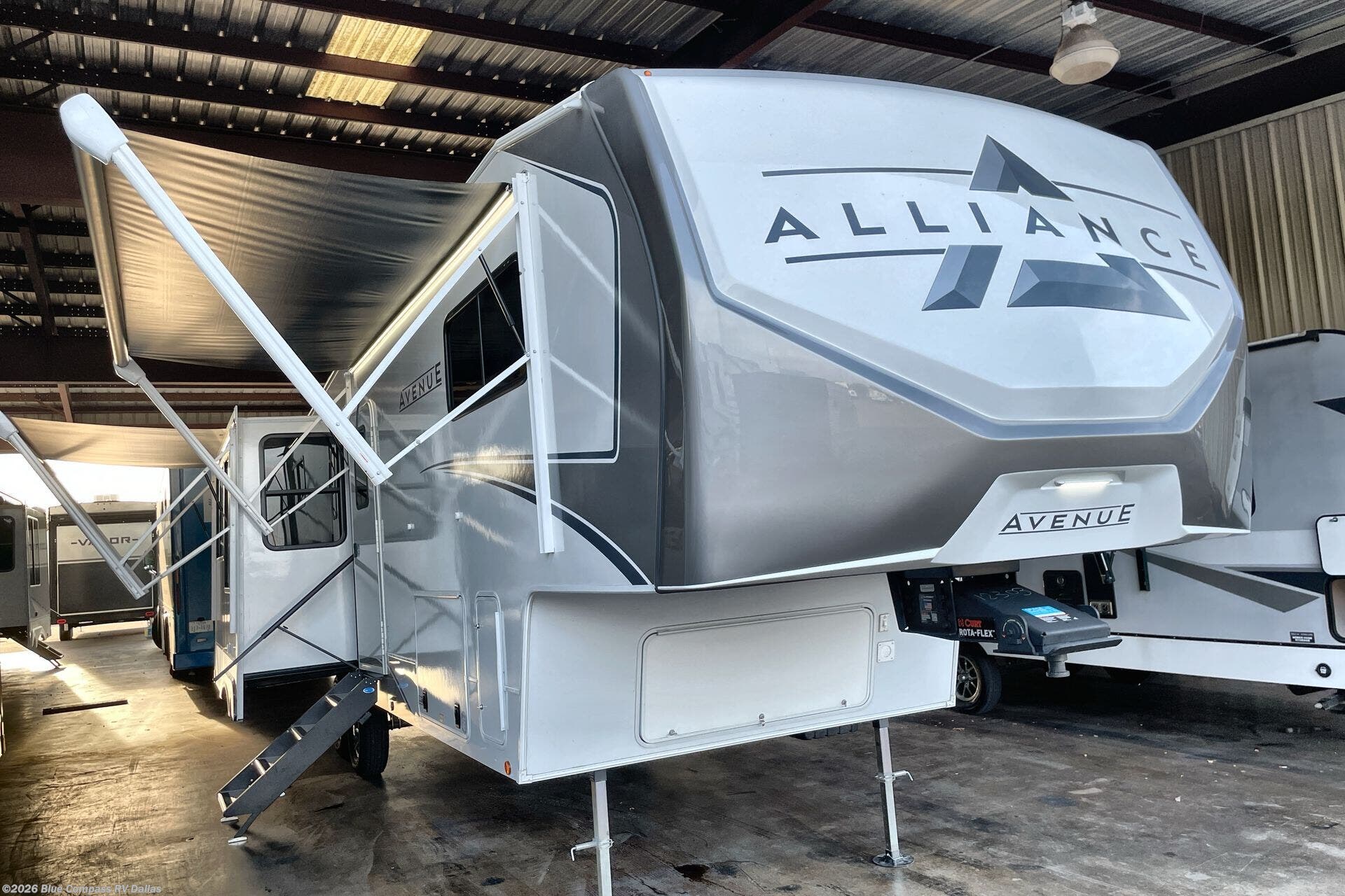 New 2026 Alliance RV Avenue 32RLS available in Mesquite, Texas