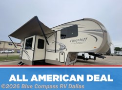 Used 2019 Forest River Flagstaff Classic Super Lite 8529FLS available in Mesquite, Texas