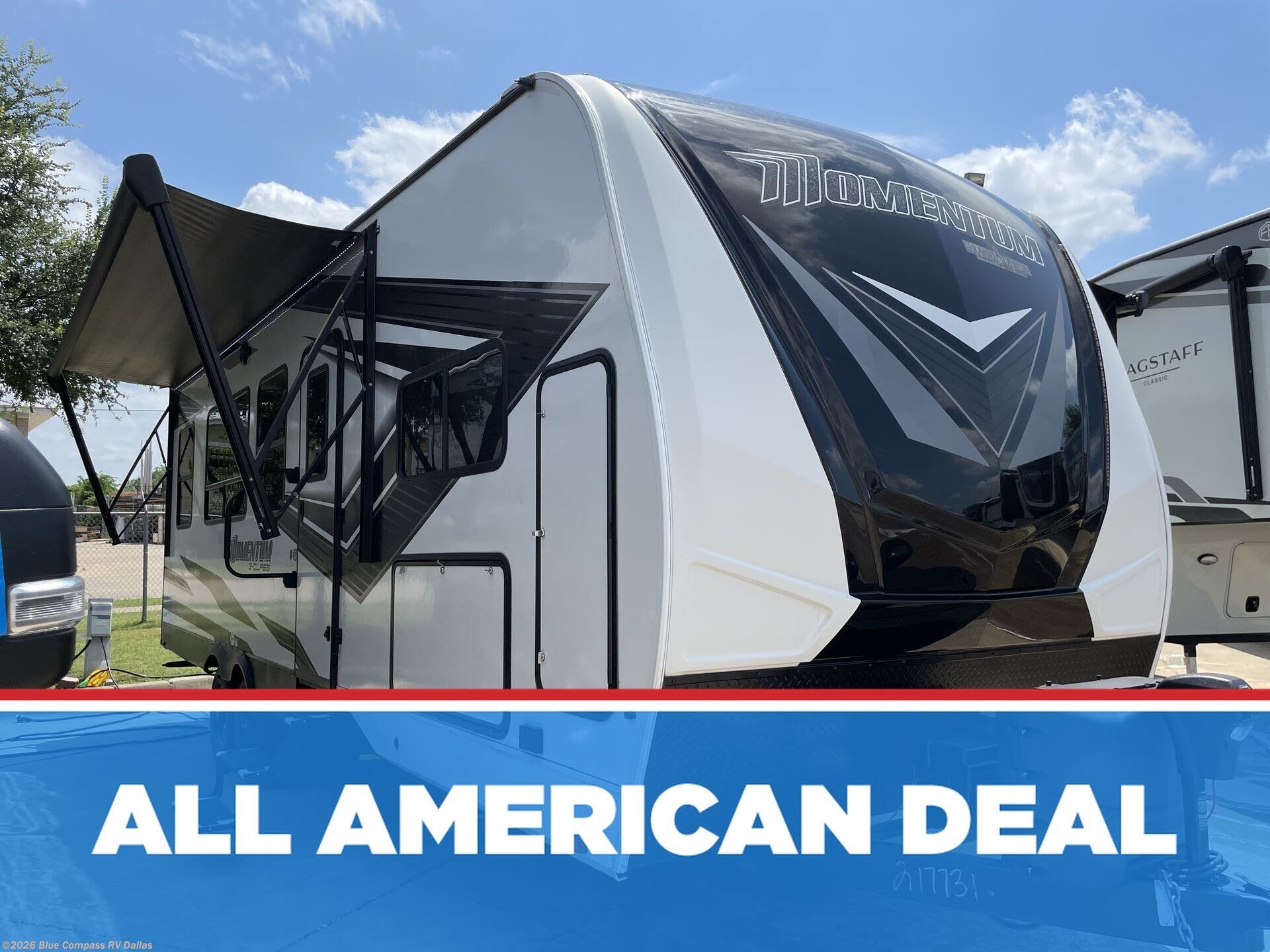 Used 2022 Grand Design Momentum 25G available in Mesquite, Texas