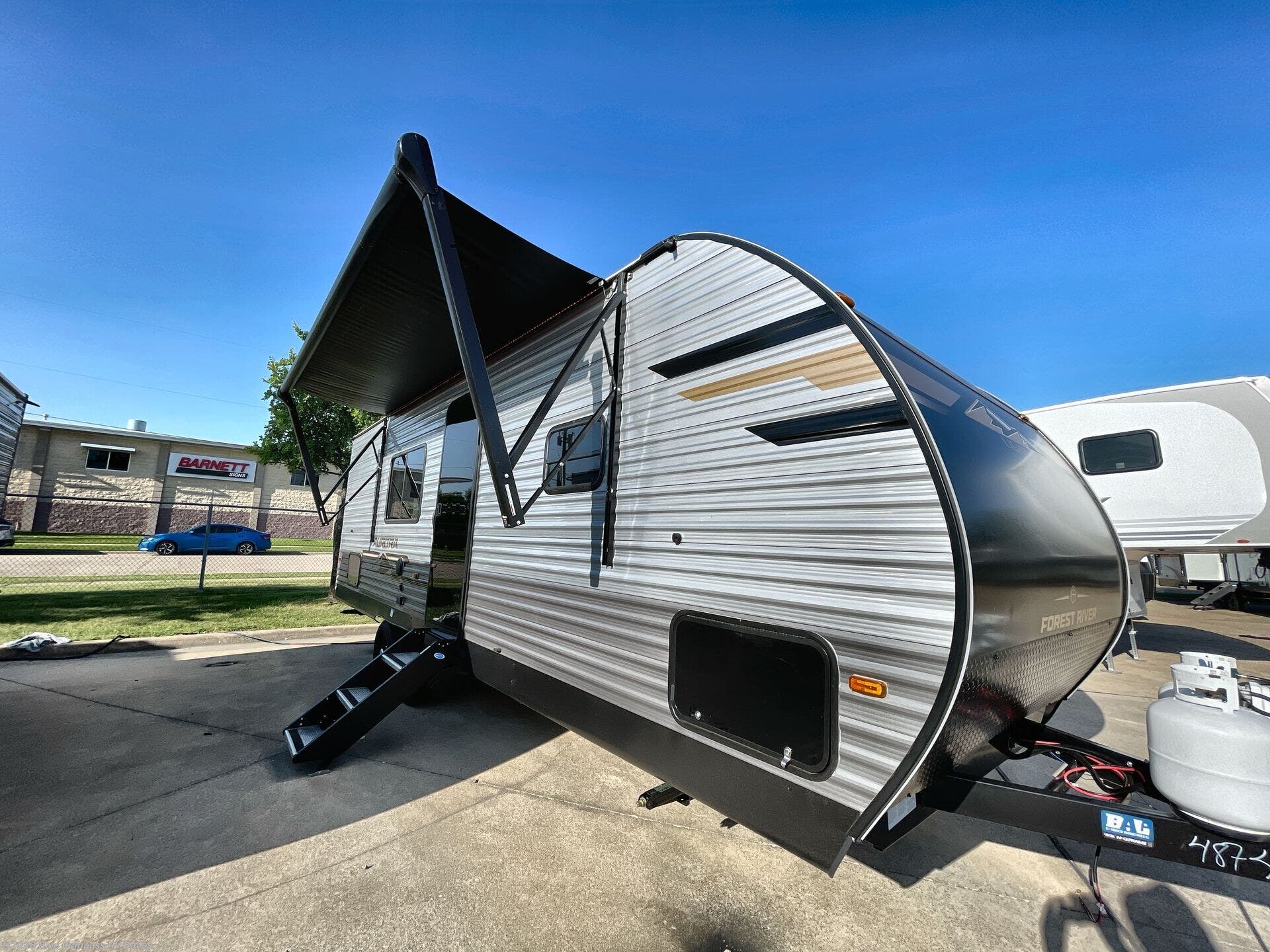 New 2026 Forest River Aurora Light 26BH available in Mesquite, Texas