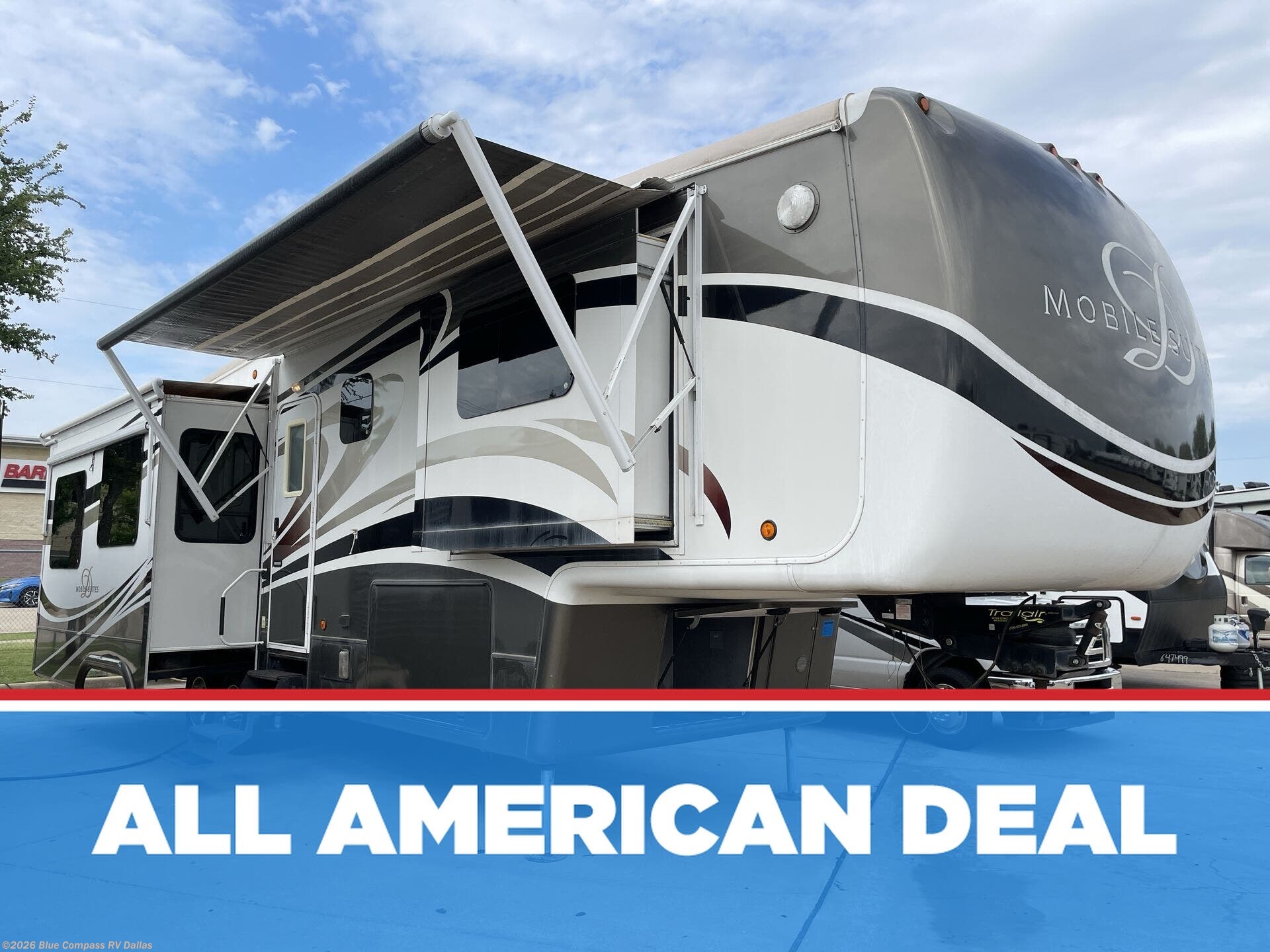 Used 2013 DRV Mobile Suites 36 RSSB3 available in Mesquite, Texas