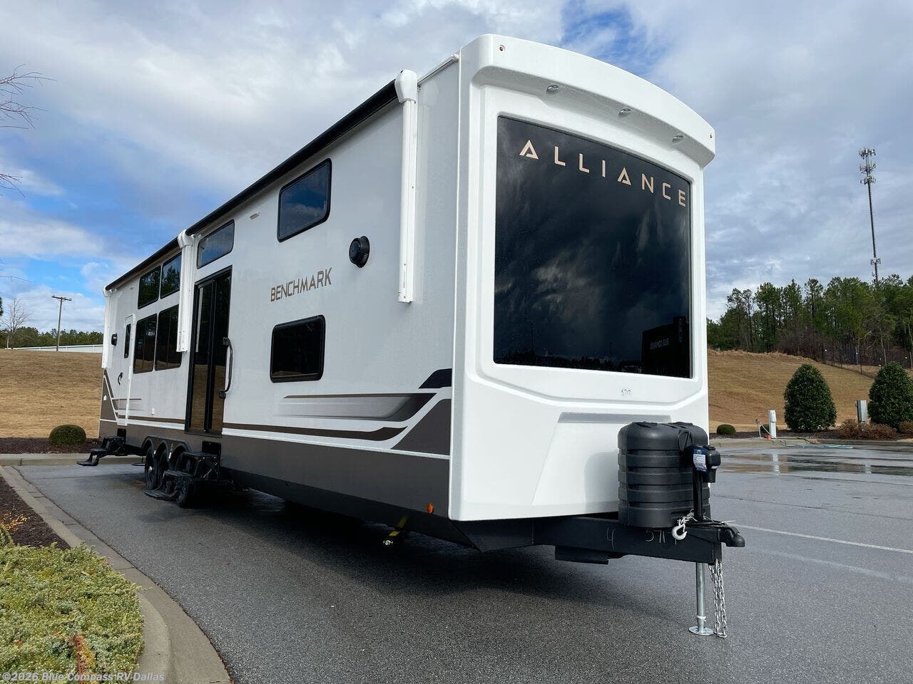 New 2026 Alliance RV Benchmark 44LFT available in Mesquite, Texas