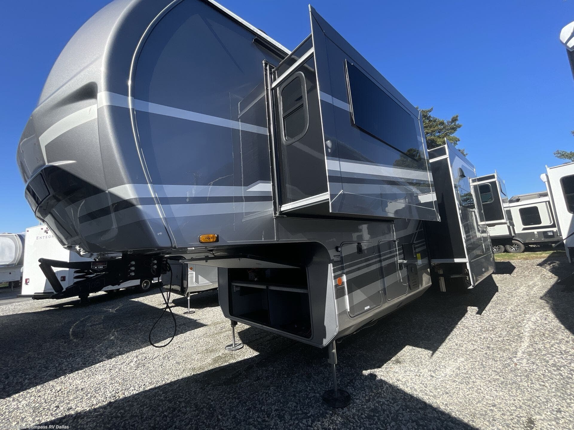 New 2027 Heartland Bighorn 39FL available in Mesquite, Texas