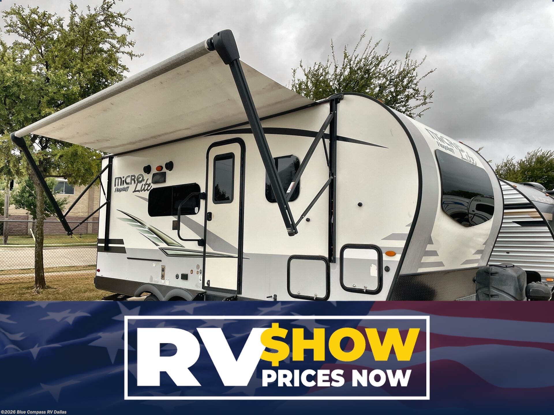 Used 2021 Forest River Flagstaff Micro Lite 21DS available in Mesquite, Texas