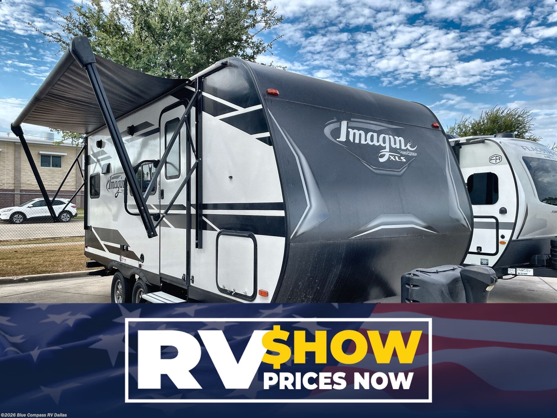 Used 2022  Grand Design Imagine XLS 17MKE by Grand Design from Blue Compass RV Dallas in Mesquite, TX