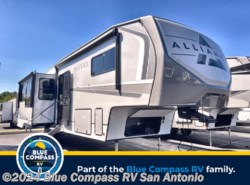 New 2024 Alliance RV Avenue 32RLS available in San Antonio, Texas