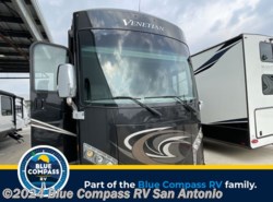 Used 2019 Thor Motor Coach Venetian 40S available in San Antonio, Texas