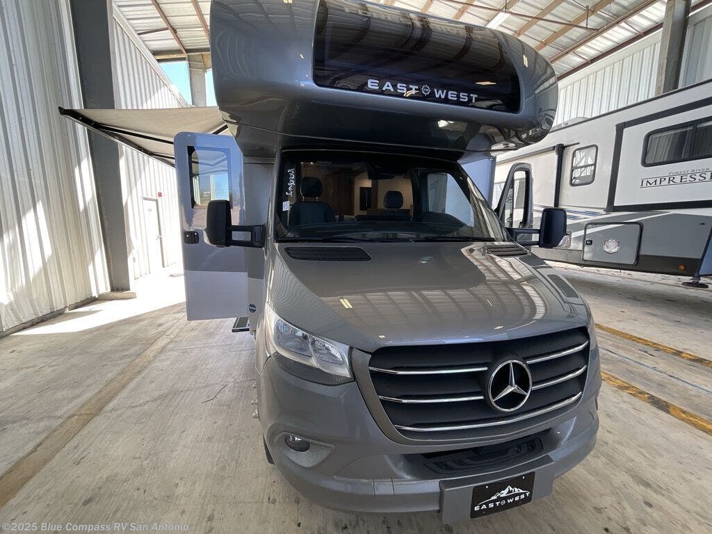 New 2025 East to West Entrada M-Class 24FM available in San Antonio, Texas