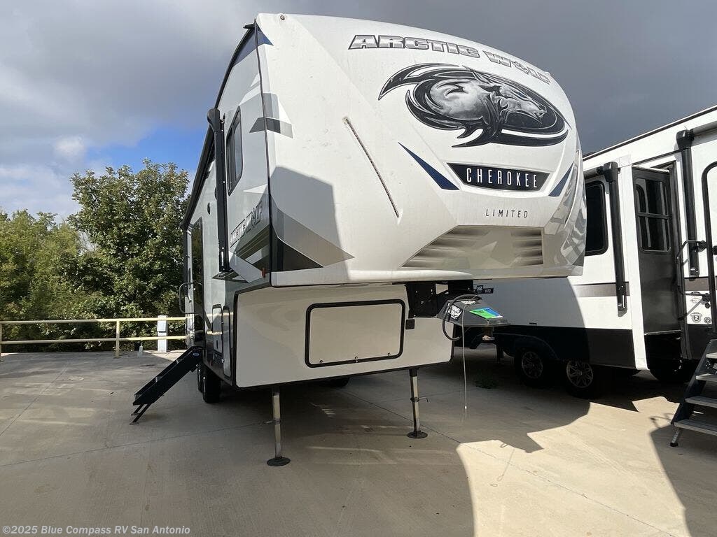 Used 2022 Forest River Arctic Wolf 261RK available in San Antonio, Texas