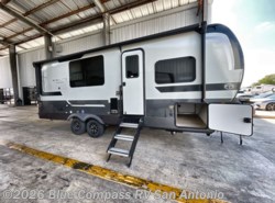 New 2026 Forest River Rockwood Mini Lite 2522FB available in San Antonio, Texas