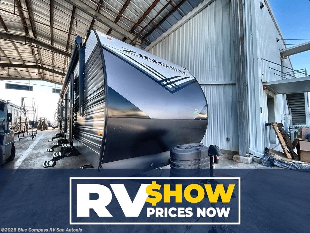 New 2026 CrossRoads Zinger 290DB available in San Antonio, Texas