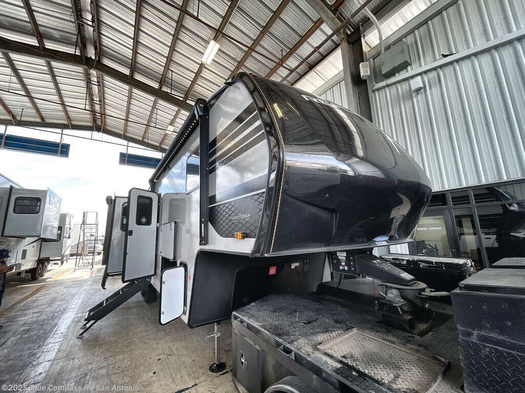 New 2026 Grand Design Reflection 303RLS available in San Antonio, Texas