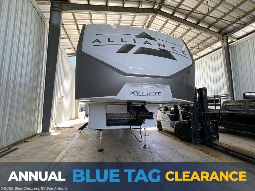 New 2026 Alliance RV Avenue 32RLS available in San Antonio, Texas