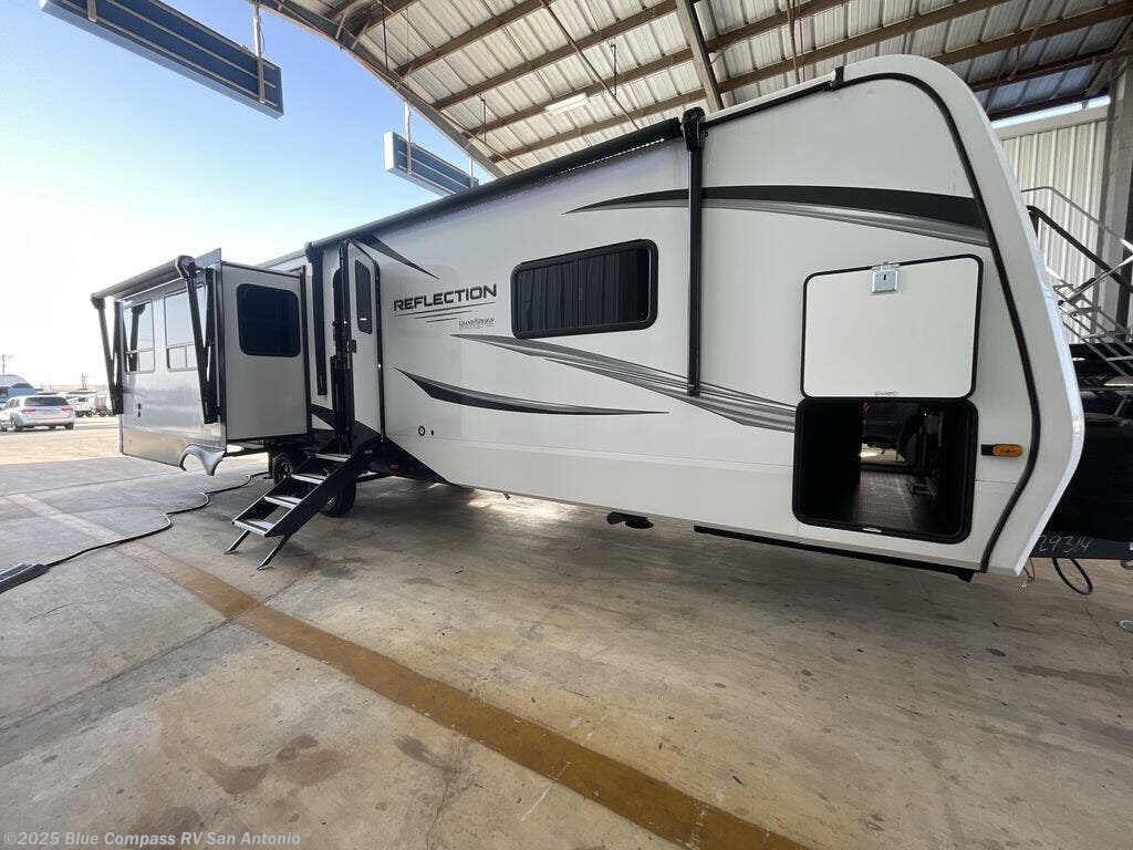 New 2025 Grand Design Reflection 345RLTS available in San Antonio, Texas