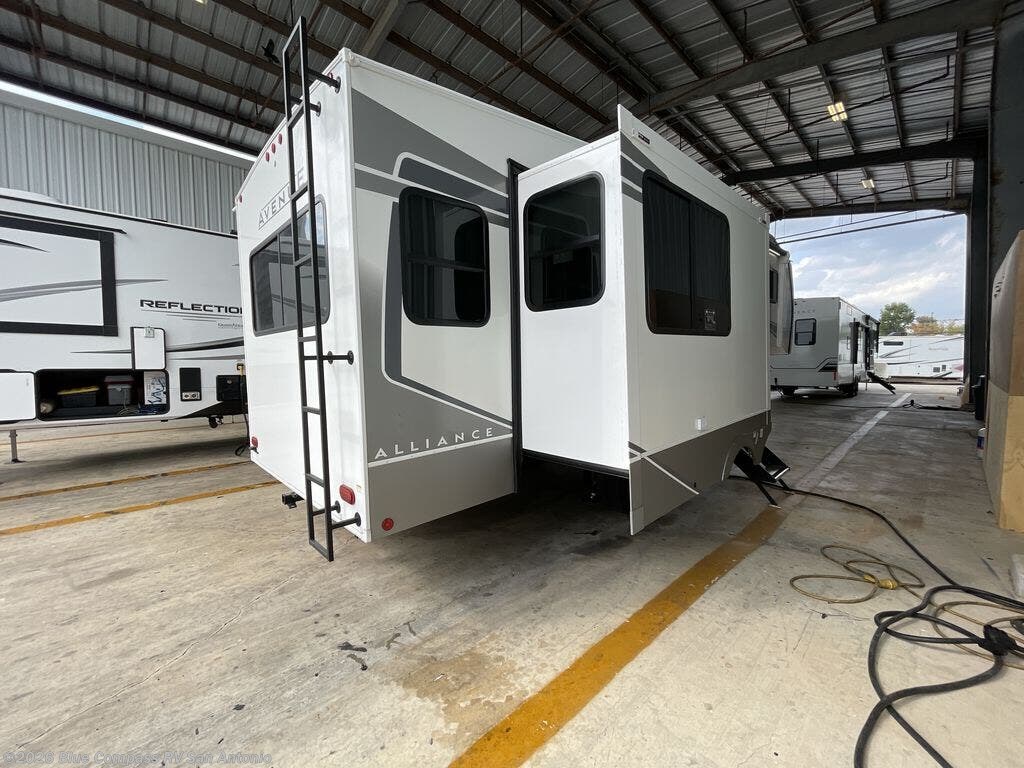 New 2026 Alliance RV Avenue All-Access 25RL available in San Antonio, Texas