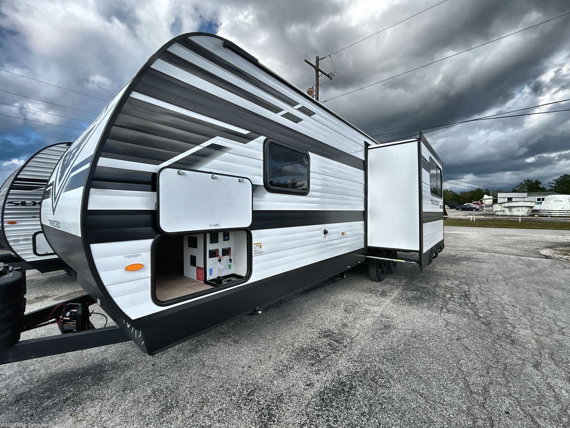 New 2026 Grand Design Transcend Xplor 265BHT available in San Antonio, Texas