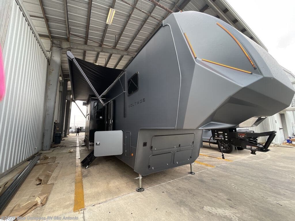 New 2026 Dutchmen Voltage V-Series 3850 available in San Antonio, Texas