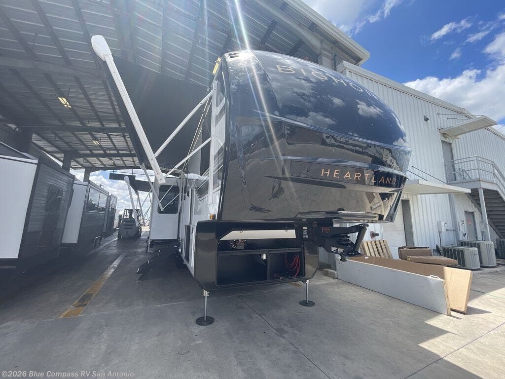 New 2027 Heartland Bighorn 31RL available in San Antonio, Texas