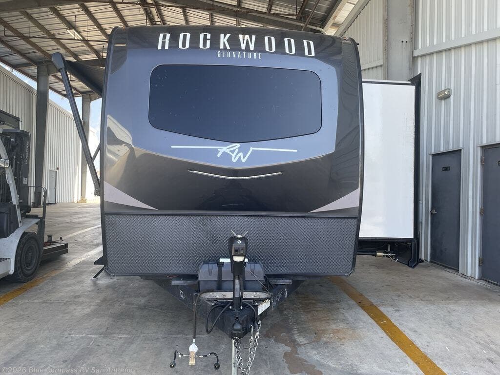 Used 2023  Forest River Rockwood Signature 8264BHS by Forest River from Blue Compass RV San Antonio in San Antonio, TX