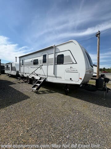 New 2026 Coachmen Freedom Express Ultra Lite 271BHE available in Mechanicsville, Maryland