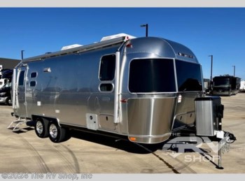 Used 2022 Airstream Globetrotter 25FB Twin available in Baton Rouge, Louisiana