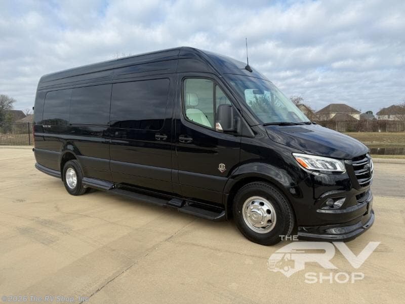 New 2026 OGV Luxury Coach V-Cruise 10OB Full Partition available in Baton Rouge, Louisiana