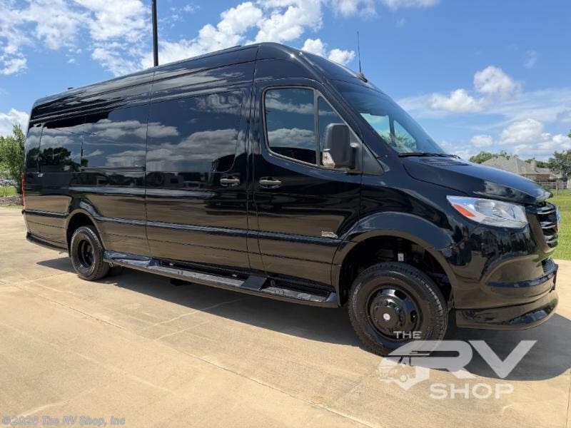 New 2027 Midwest Luxe Cruiser D6 available in Baton Rouge, Louisiana