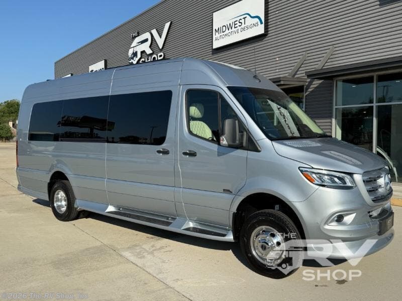 New 2027 Midwest Luxe Cruiser D6 available in Baton Rouge, Louisiana