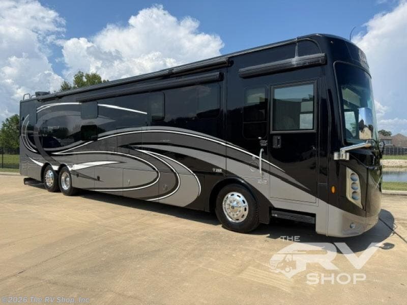 Used 2022  Thor Motor Coach Venetian B42 by Thor Motor Coach from The RV Shop, Inc in Baton Rouge, LA