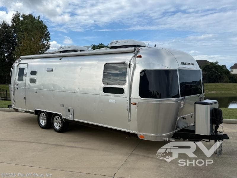 Used 2023 Airstream Flying Cloud 27FB available in Baton Rouge, Louisiana