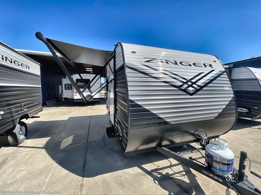 New 2026 CrossRoads Zinger Lite 12RD available in Wills Point, Texas