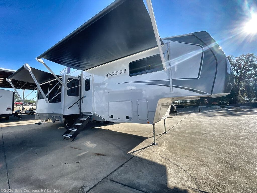 New 2026 Alliance RV Avenue 32RLS available in Wills Point, Texas