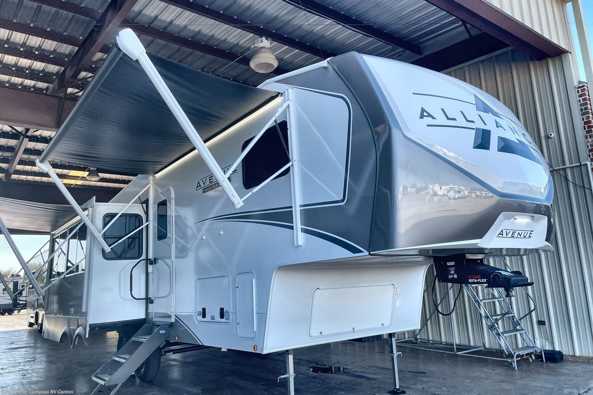 New 2026 Alliance RV Avenue All-Access 29RL available in Wills Point, Texas