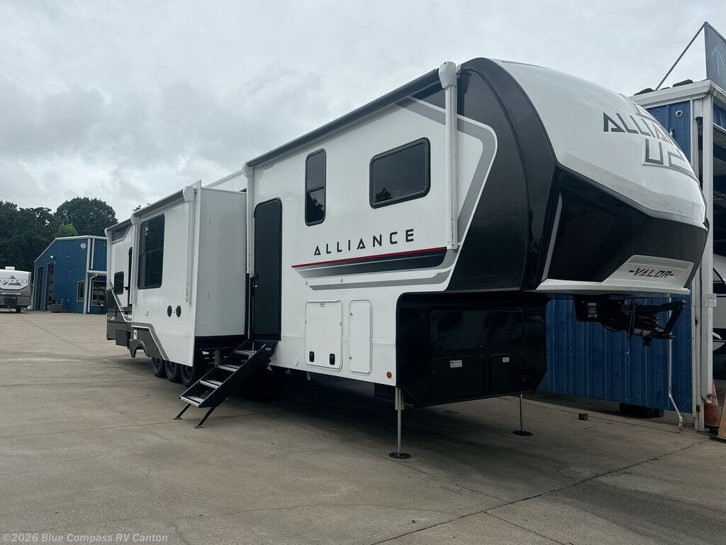 New 2027 Alliance RV Valor 44V14 available in Wills Point, Texas