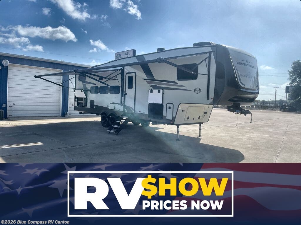 Used 2025 Forest River Rockwood Signature R374DBH available in Wills Point, Texas