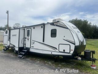 Used 2024  CrossRoads Sunset Trail 331BH by CrossRoads from Southern Marine & RV Sales in Ft. Myers, FL