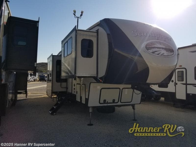 Used 2018 Forest River Sandpiper 377FLIK available in Baird, Texas