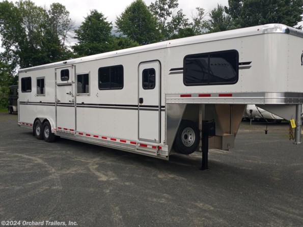 2025 Adam Custom Coach 6-Horse Head-to-Head available in Whately, MA