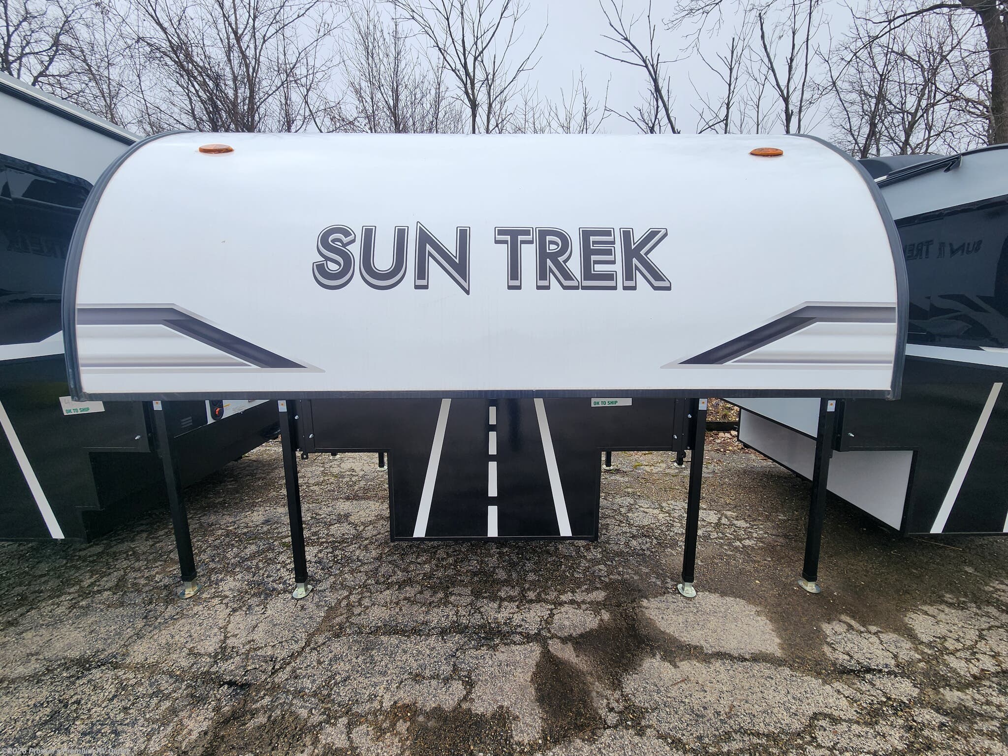 New 2026 Sunset Park RV Sun Trek 600 available in Sturtevant, Wisconsin