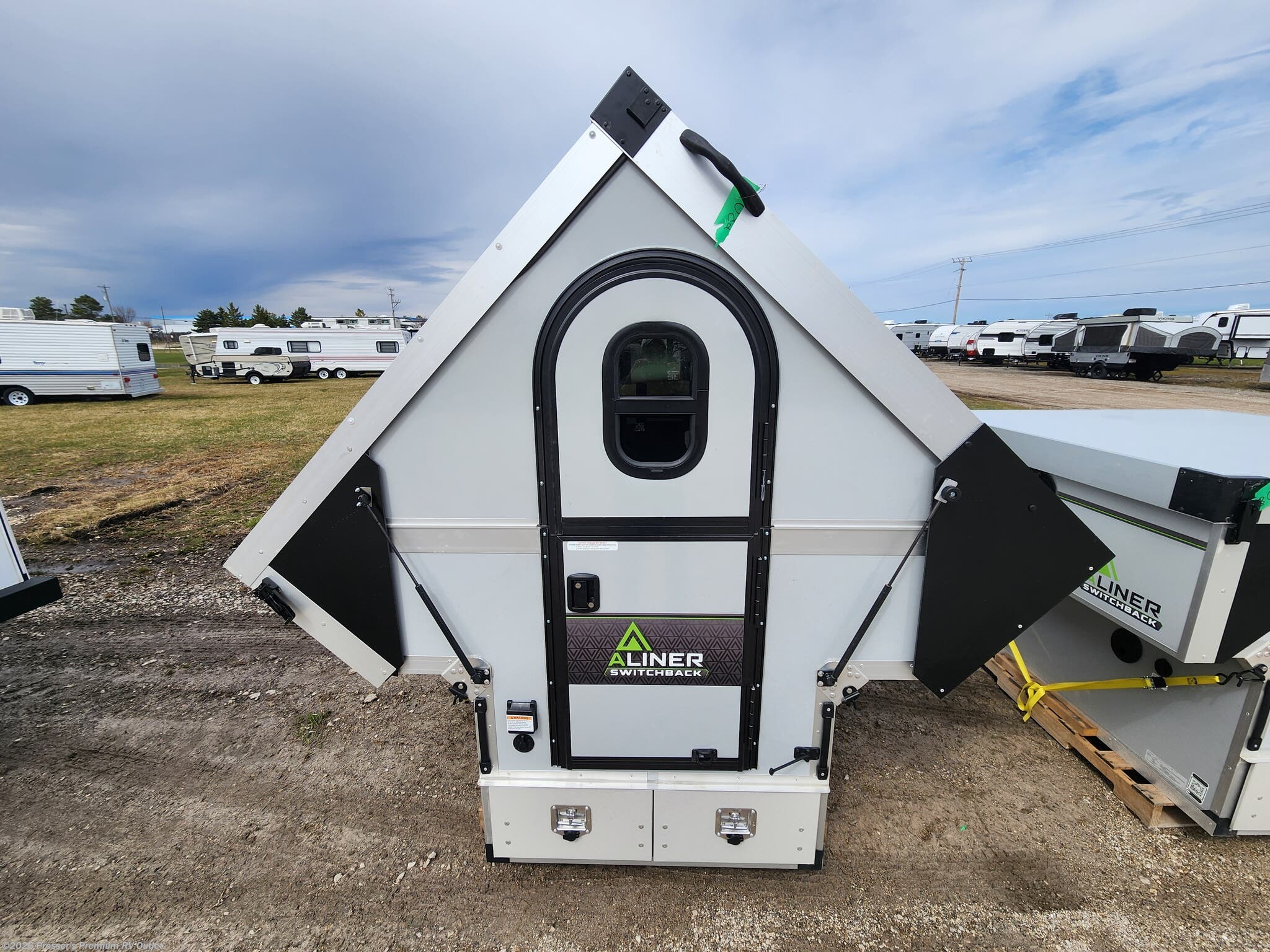 New 2026 Aliner Switchback Base available in Sturtevant, Wisconsin